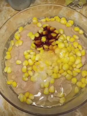 鸡肉玉米肠的做法 步骤6