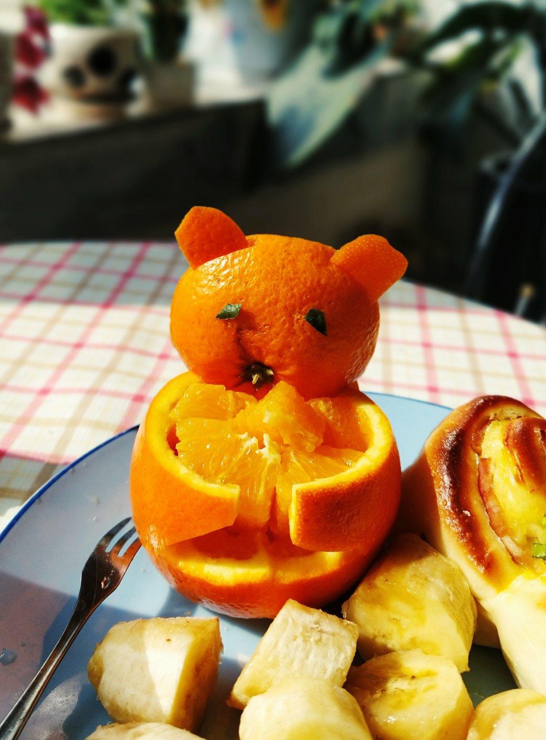 山鬼若水做的小熊橙子果盘