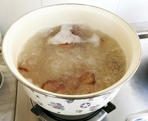 绿豆腊肉汤的做法 步骤5