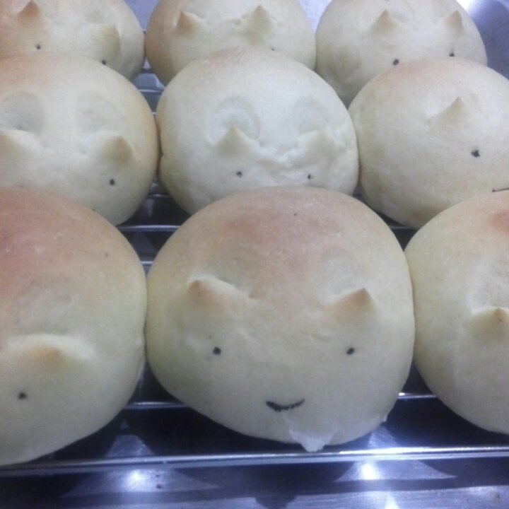 呆萌卡通小餐包