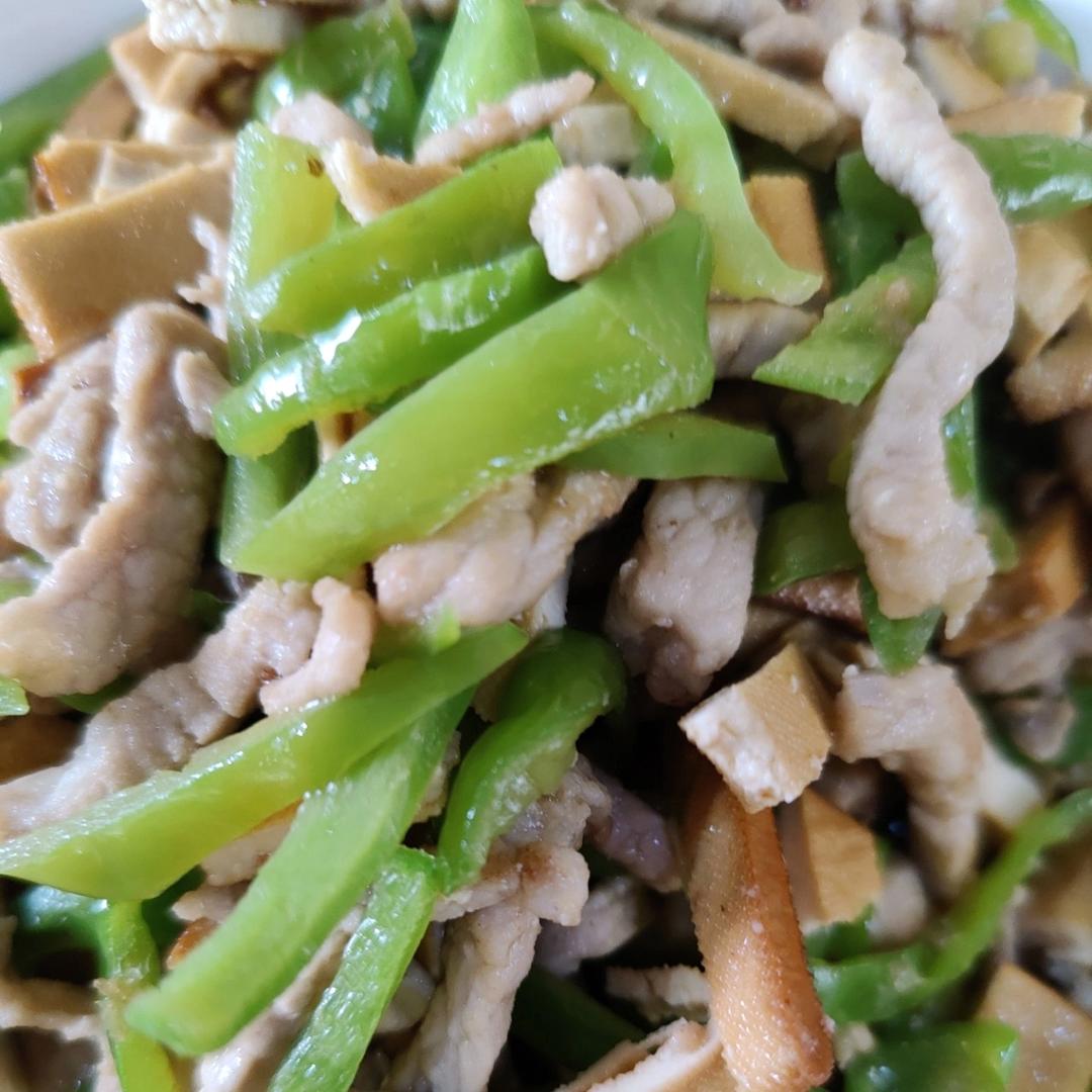 青椒豆干炒肉丝