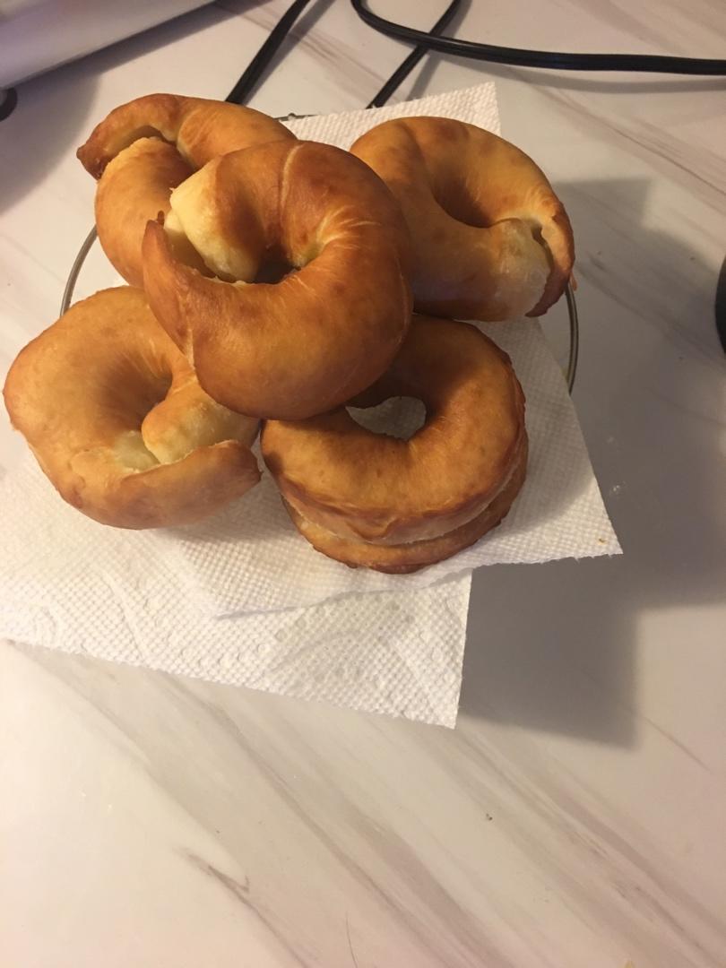 油炸甜甜圈