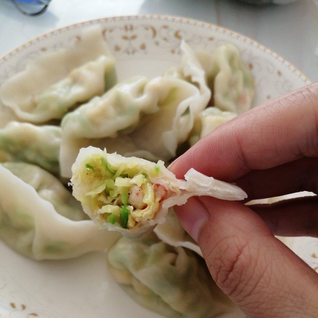 西葫芦鸡蛋虾仁三鲜饺子