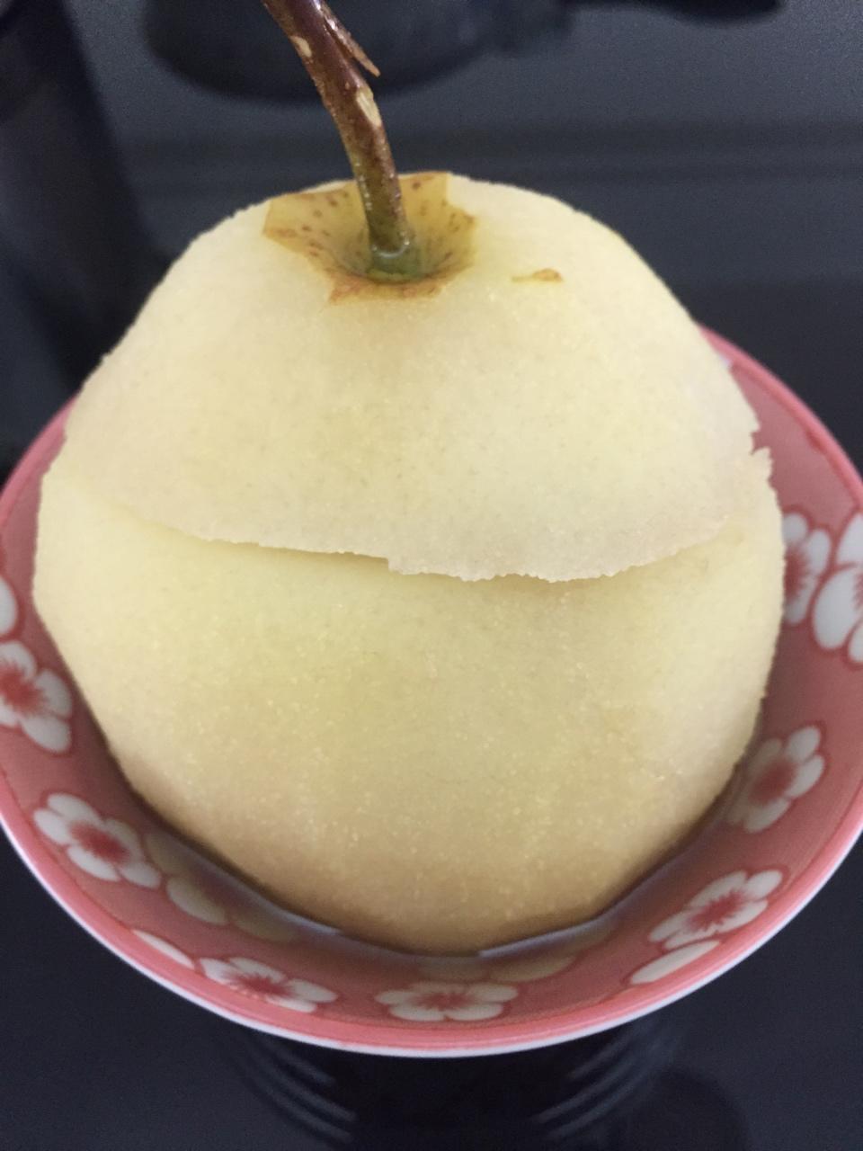 川贝冰糖炖雪梨