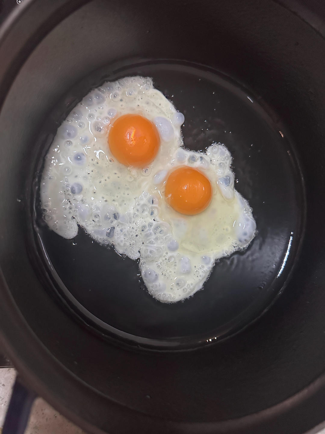 这样做的鲫鱼汤超好喝，奶白奶白的