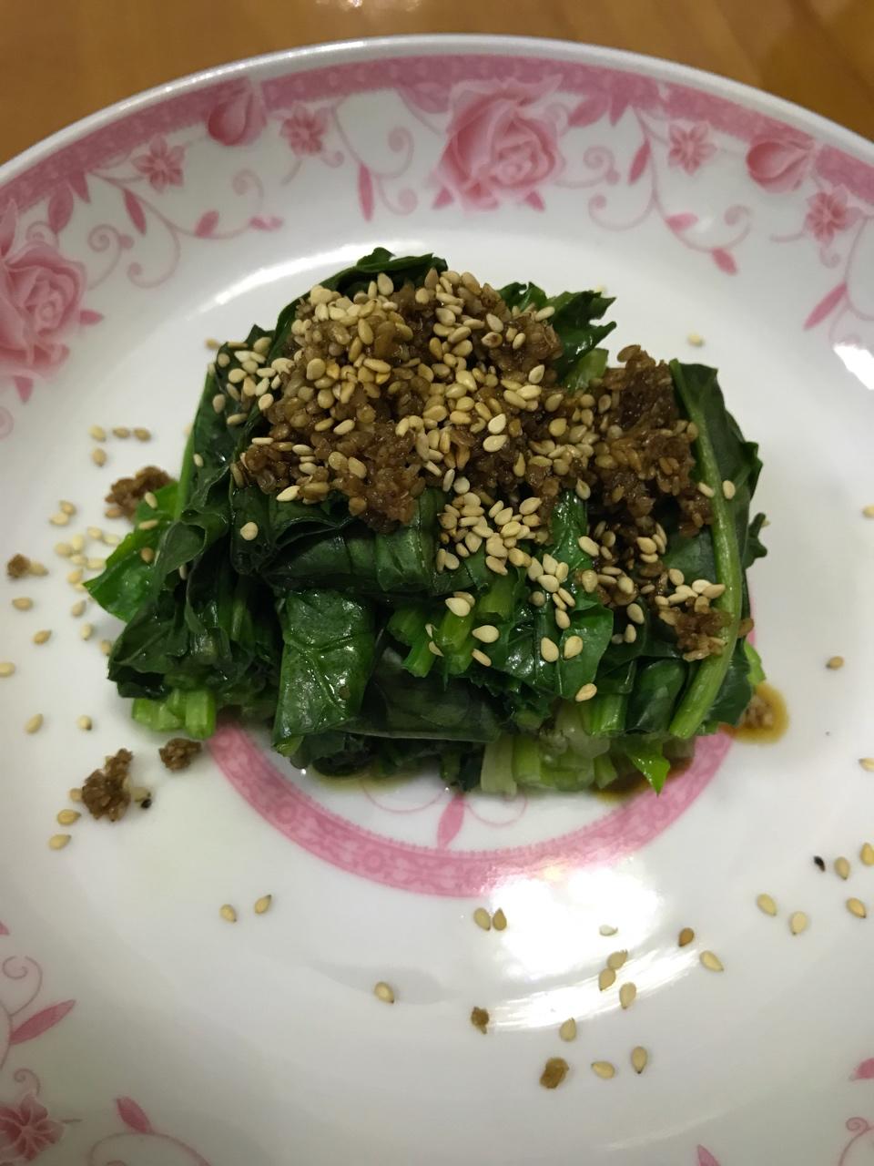 日式芝麻碎拌菠菜