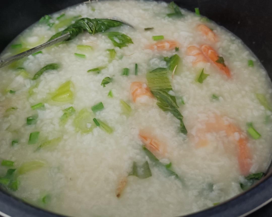 电饭锅芥菜鲜虾粥的做法