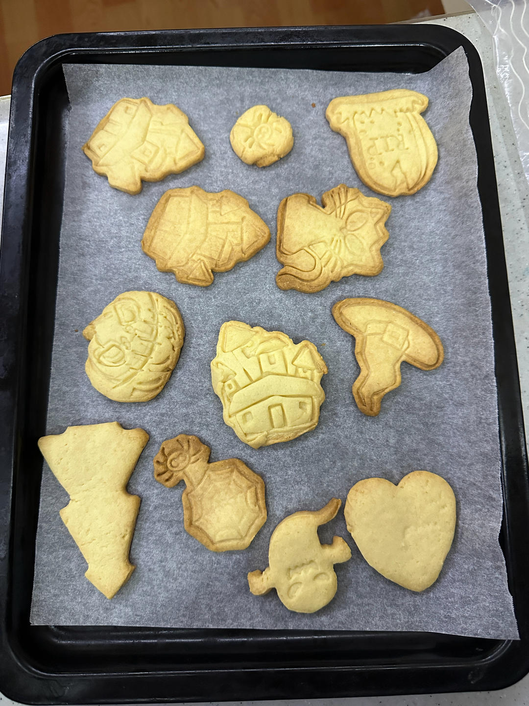 小朋友们超爱的卡通小饼干