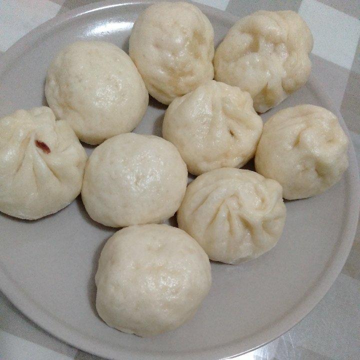 松软香甜的奶黄包，很快就可以搞定。