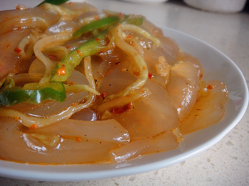 草様年华做的凉拌拉皮