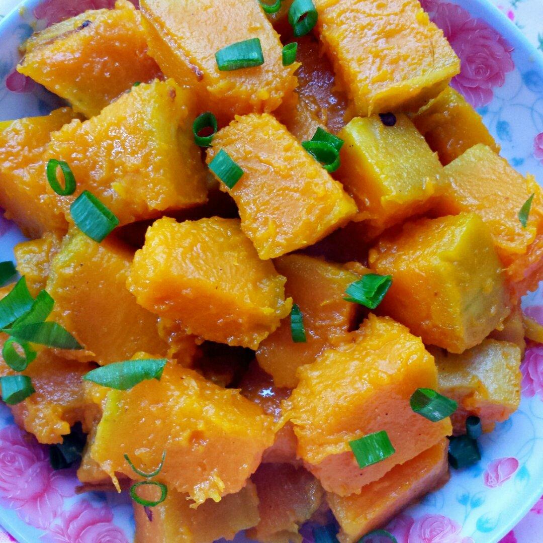 憨包猪做的素焖南瓜