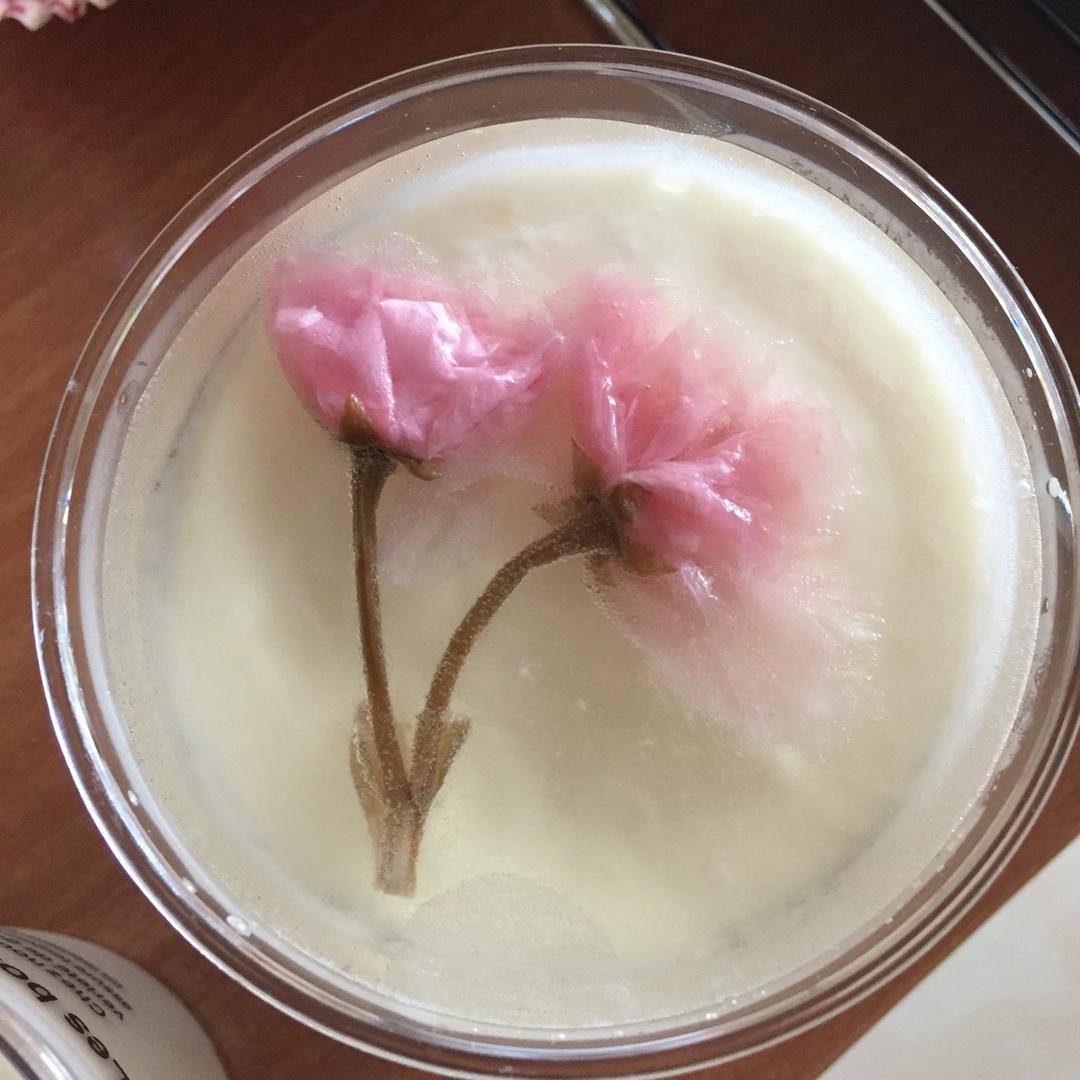 樱花酸奶慕斯杯