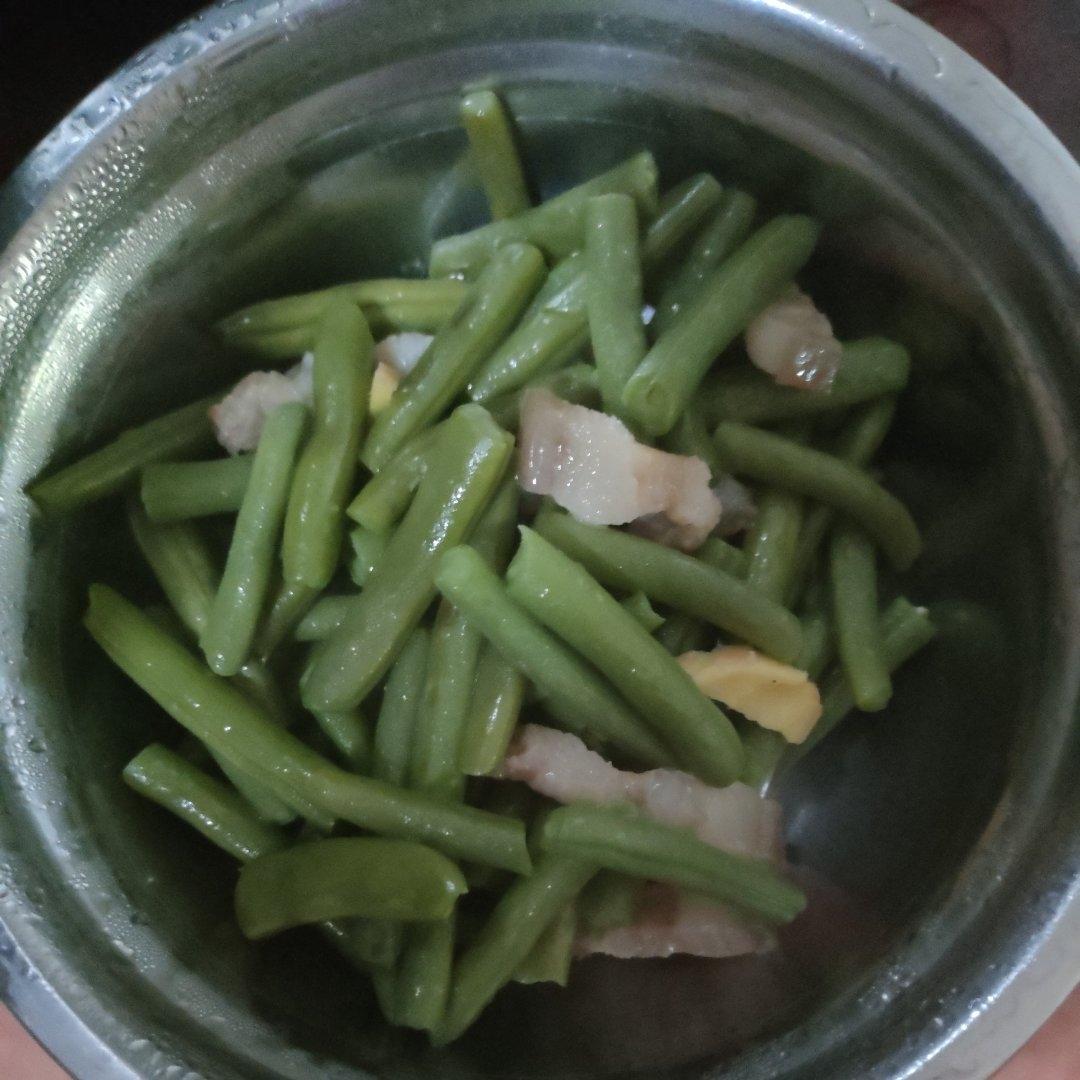 家常四季豆炒肉