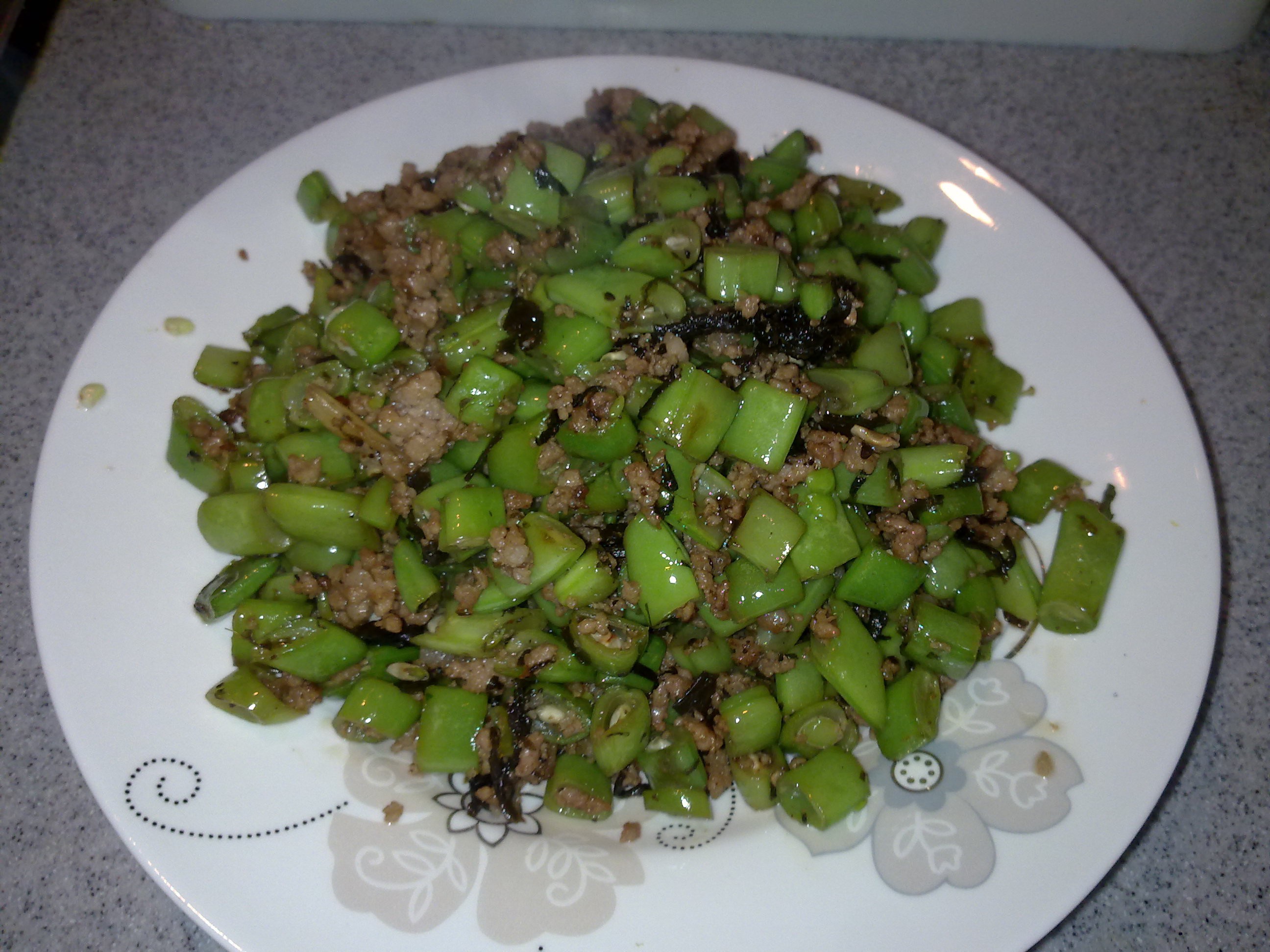 肉末榄菜四季豆