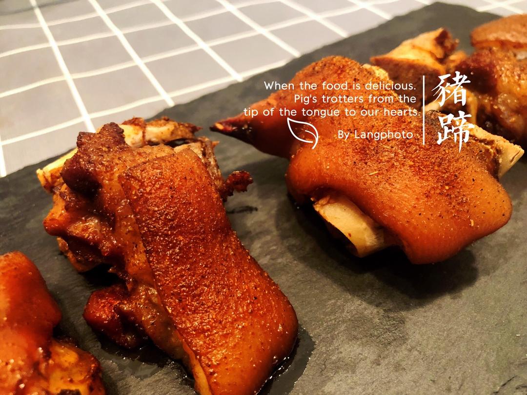 香酥烤猪蹄