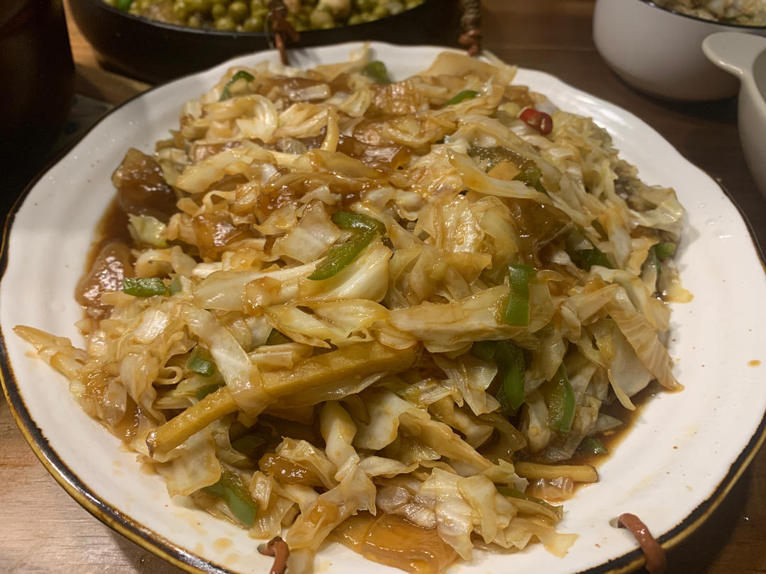 最近爱吃粉丝粉条～包菜炒粉丝