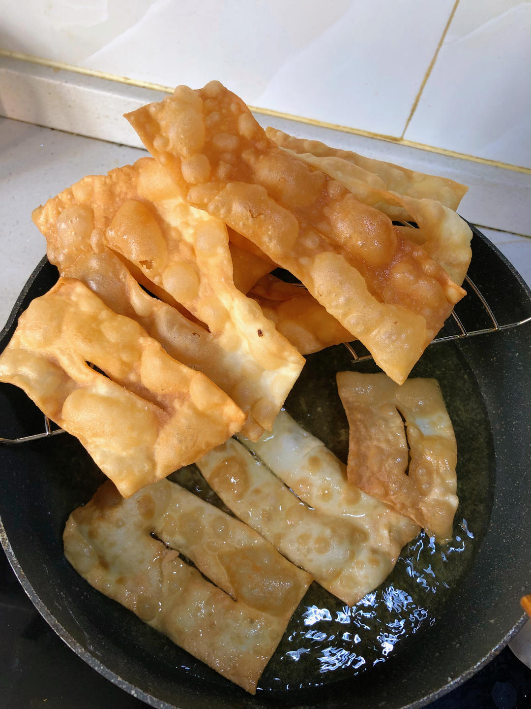 杂粮煎饼，煎饼果子，黄金薄脆