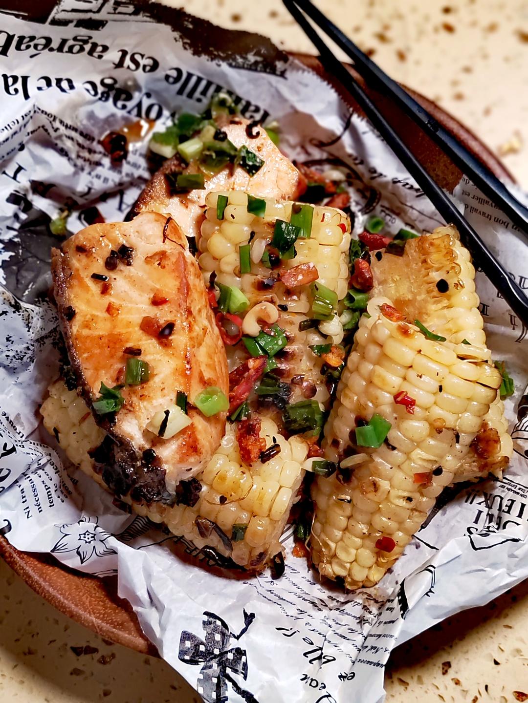 有牛排味的炭烤玉米