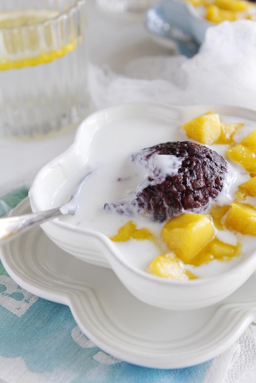 芒果黑米酸奶甜甜