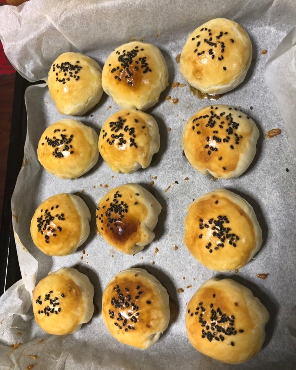 泳式鲜肉榨菜月饼