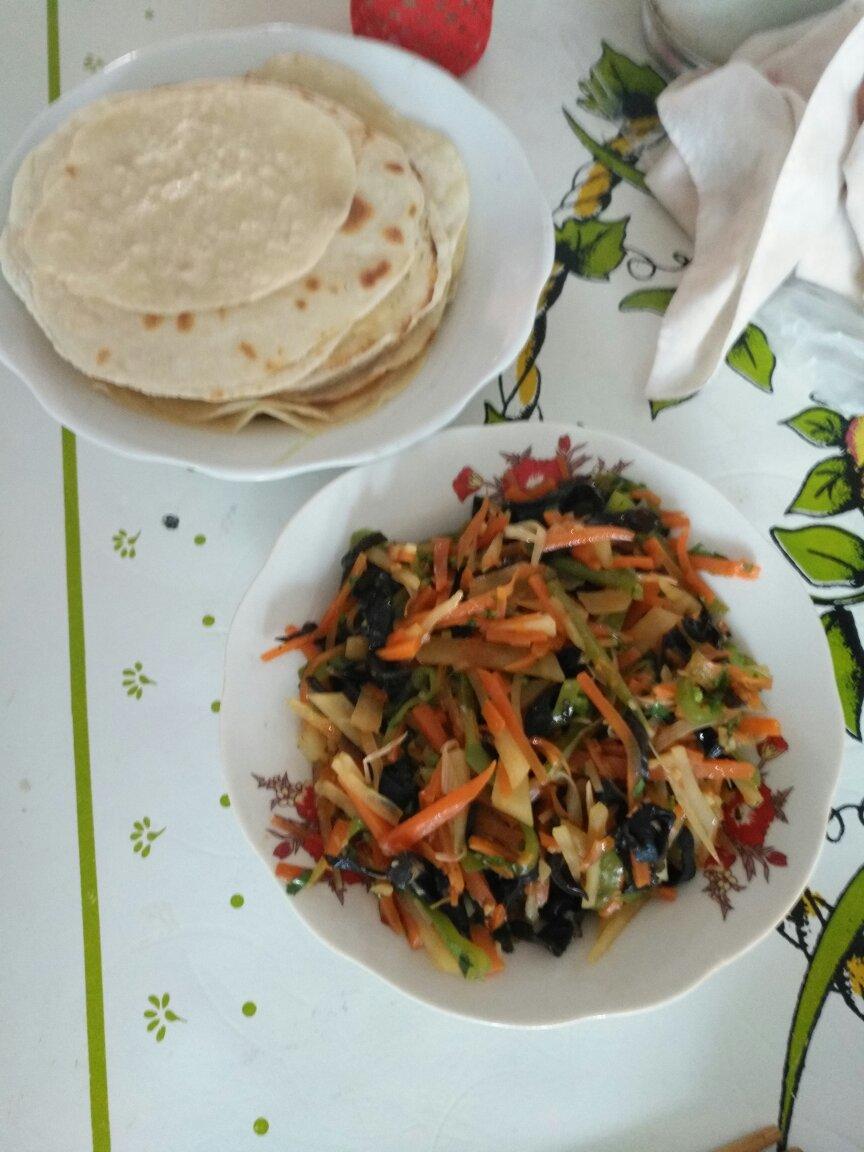 孜然肉丝卷饼
