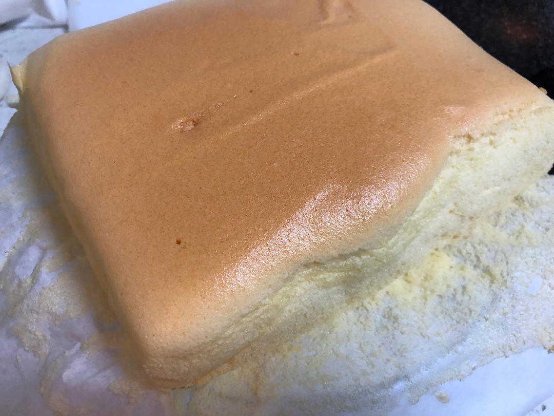 堪比柯基屁股
爆浆芝士🧀古早蛋糕