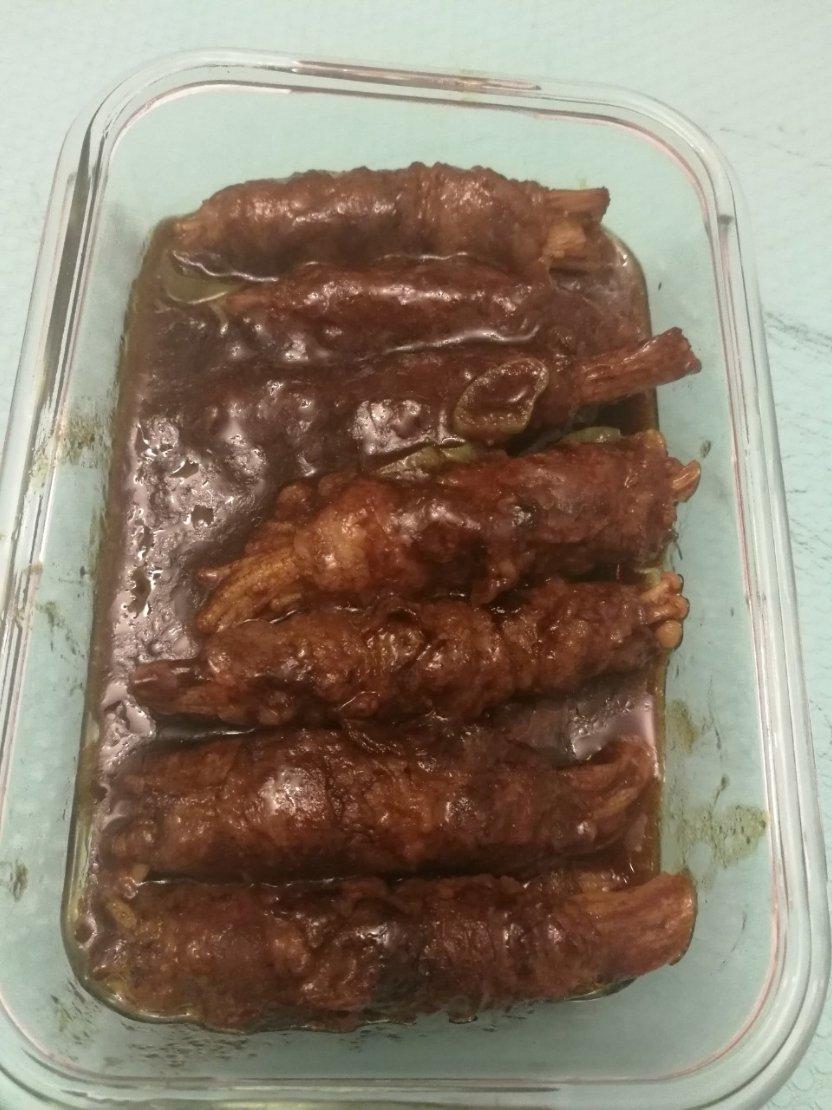 肥牛金针菇卷