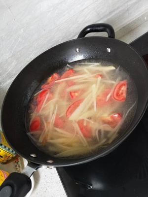 夏日清爽～番茄土豆丝榨菜汤的做法 步骤4