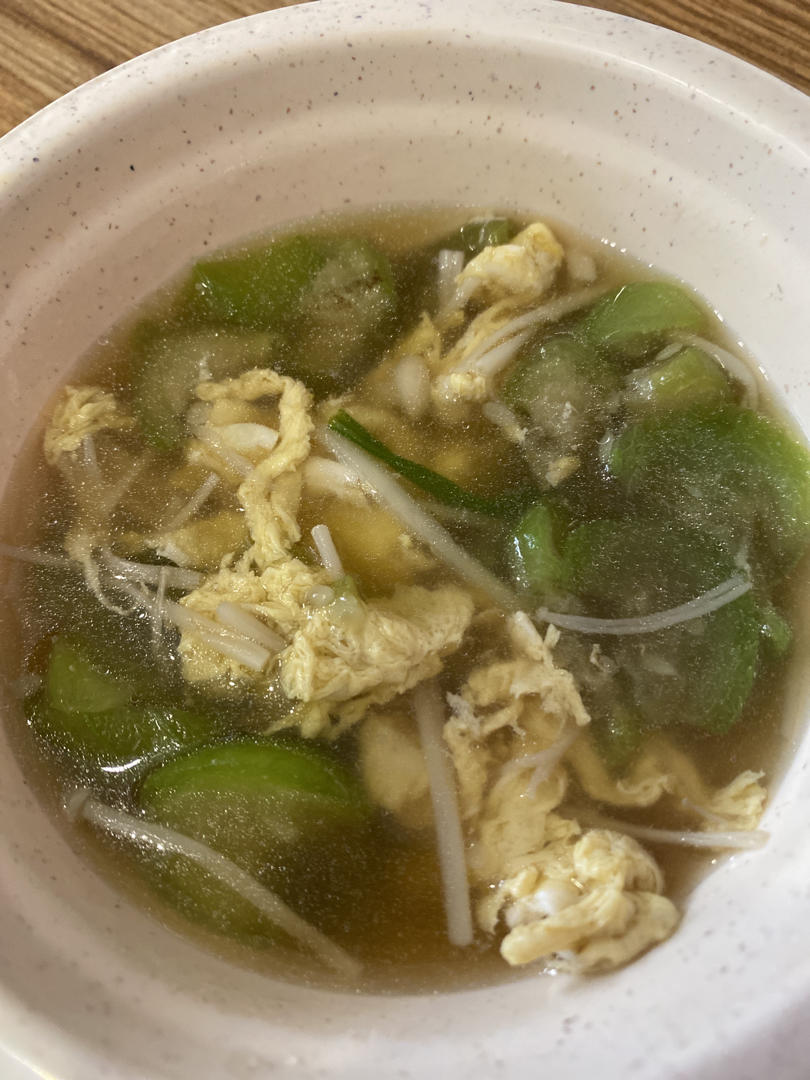 低脂低卡减脂餐，汤香味美的丝瓜豆腐汤～