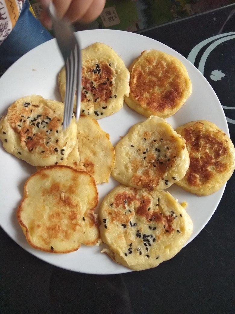 【减脂早餐】无油香蕉松饼（超简单）