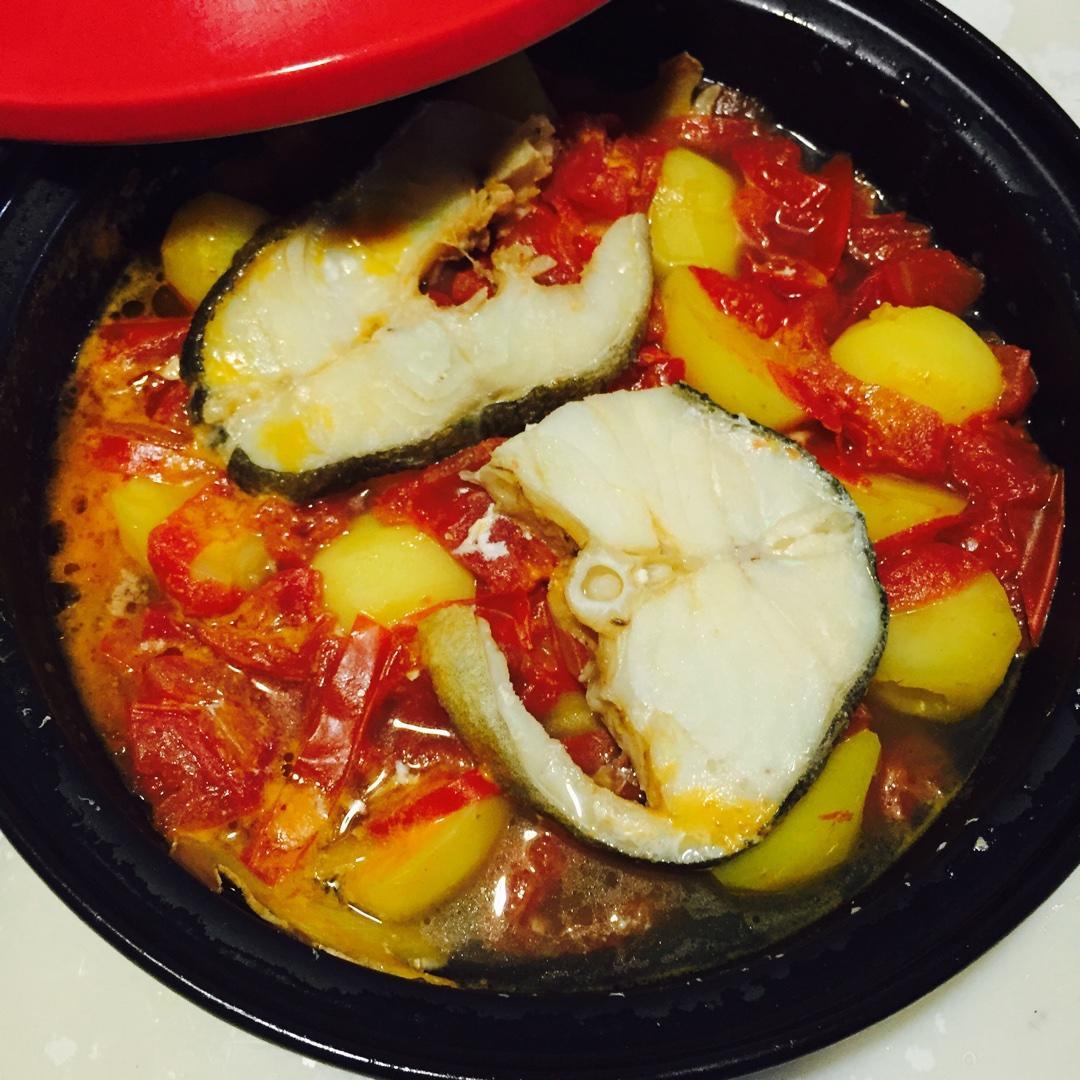 番茄土豆鳕鱼煲的做法