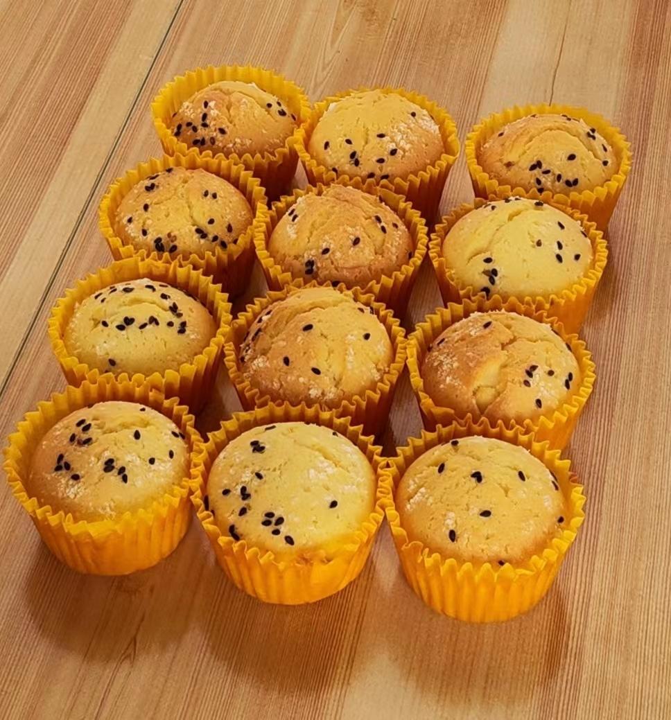 重油杯子蛋糕的做法