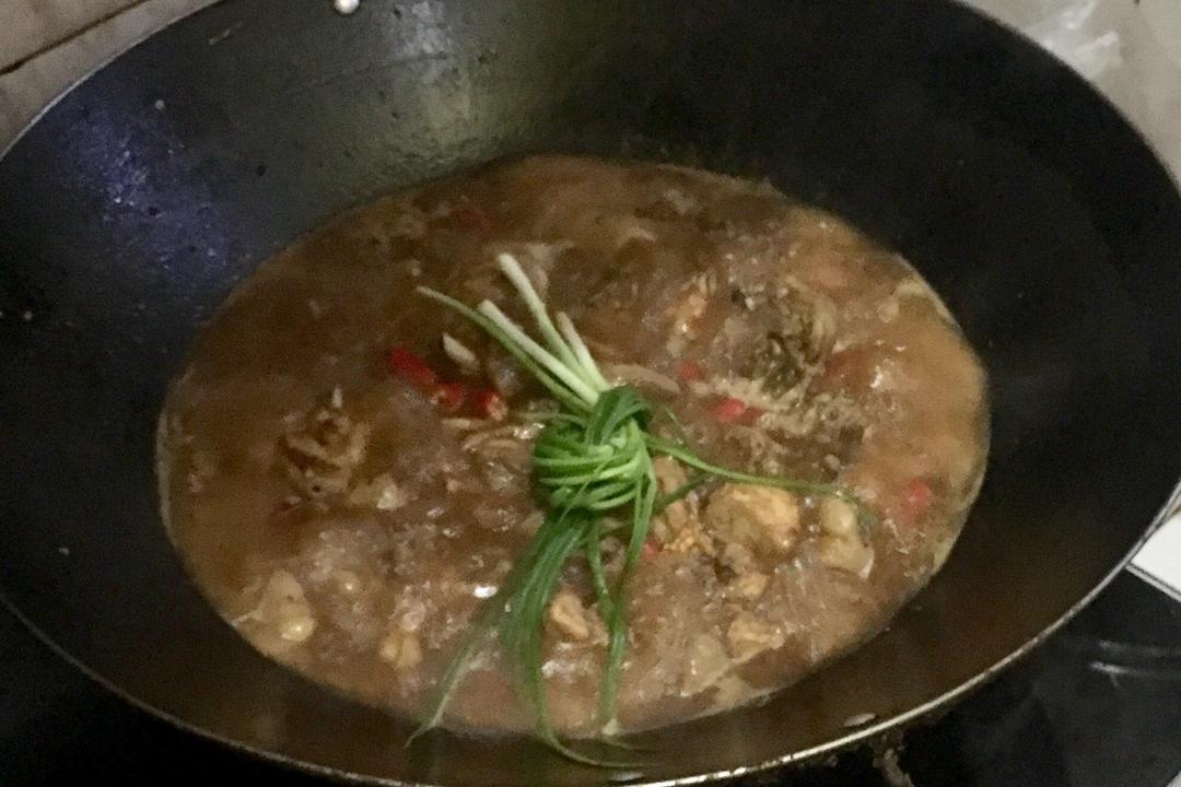 一个月不吃就馋的香辣炖鸡的做法 步骤4