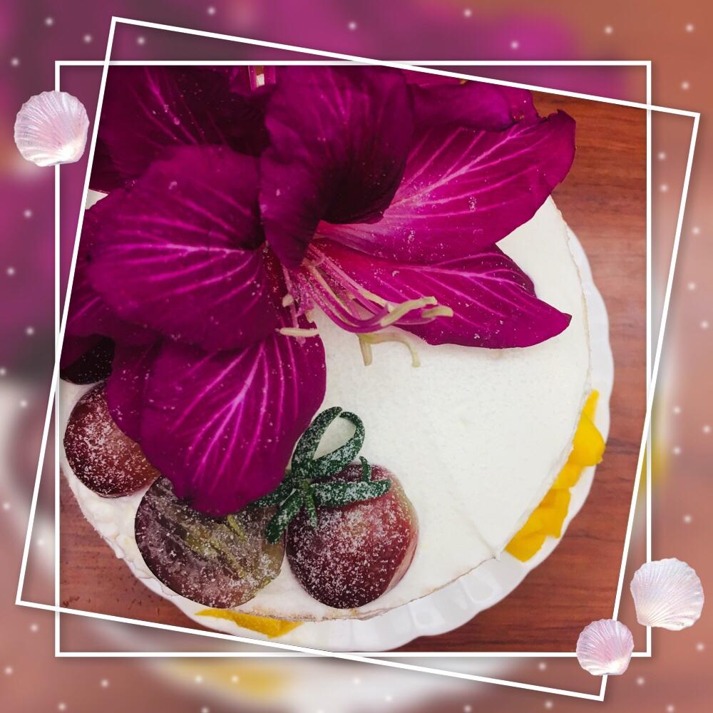 鲜花裸蛋糕