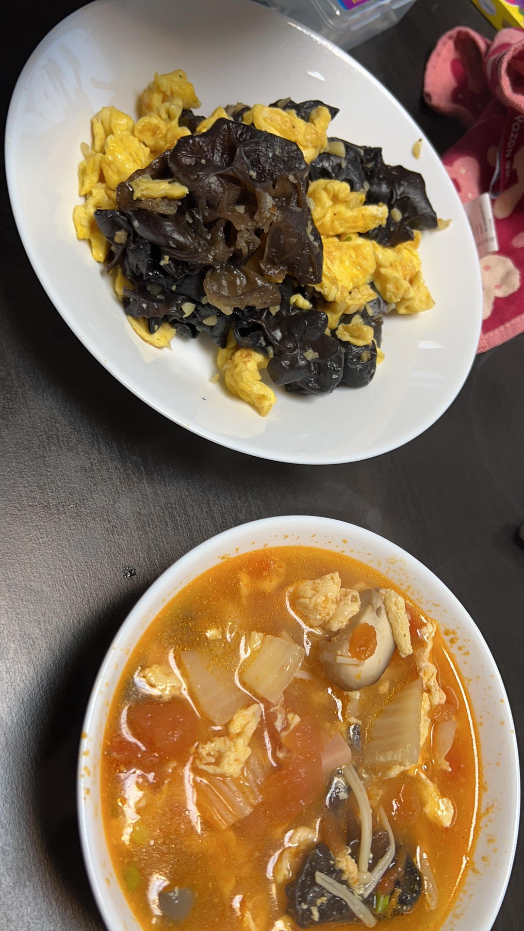 黑木耳青椒炒鸡蛋（营养又下饭）