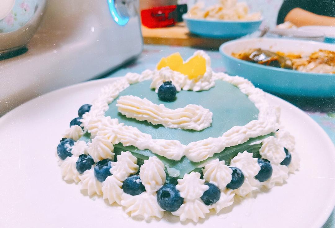 海蓝之谜——蝶豆花海盐千层蛋糕