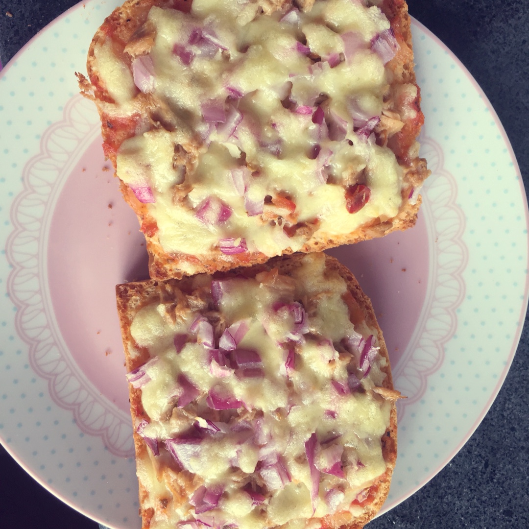 吐司培根小批萨