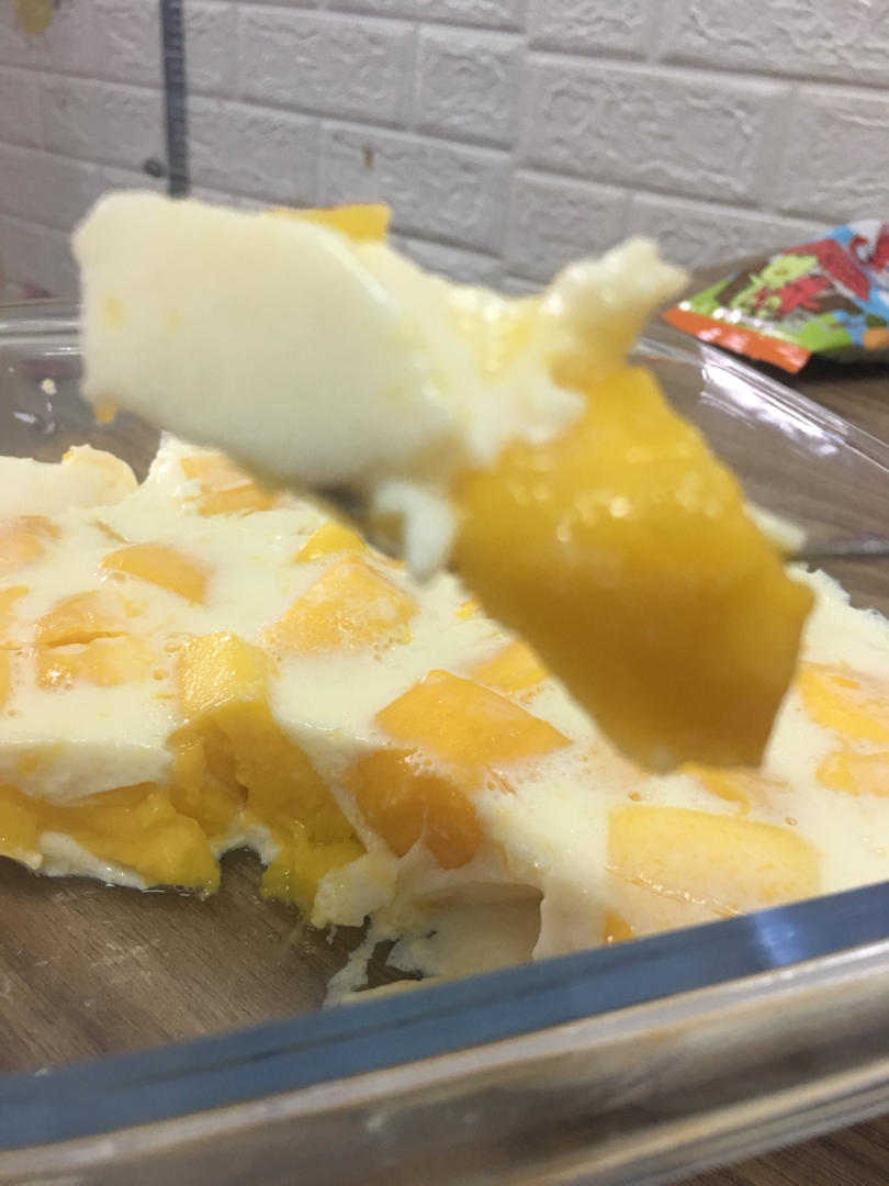 牛奶芒果布丁（白凉粉简易版）