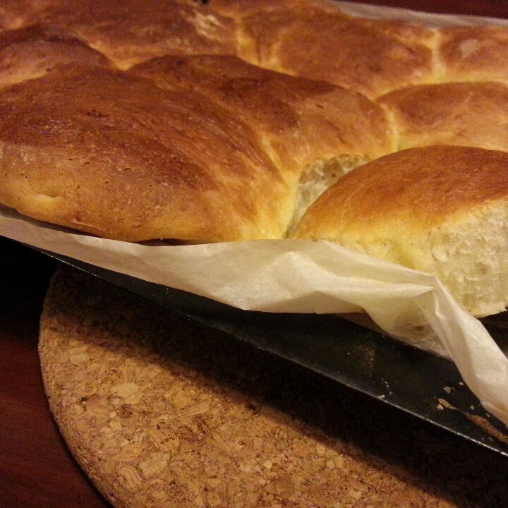 大人小孩都爱不释口的【蜂蜜牛奶小餐包】