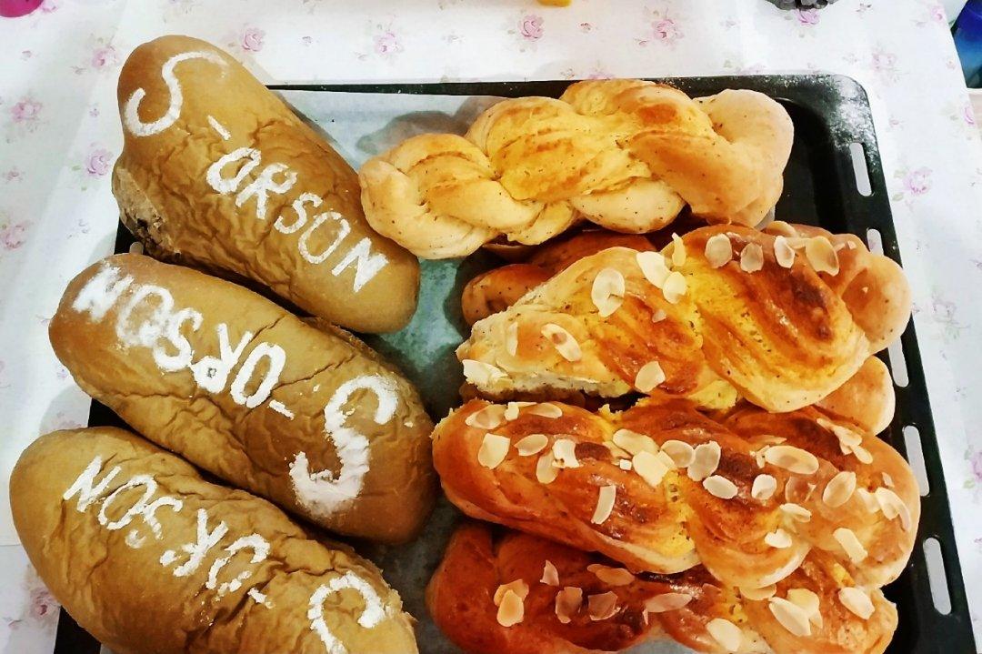 比原麦山丘还好吃的【抹茶麻薯古早味面包】肉松红豆沙