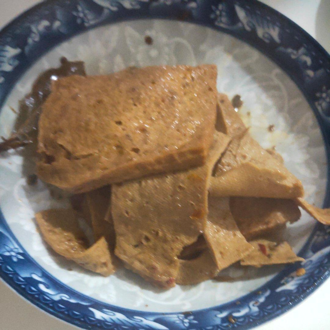 卤豆腐干（豆皮、腐竹、金针菇）