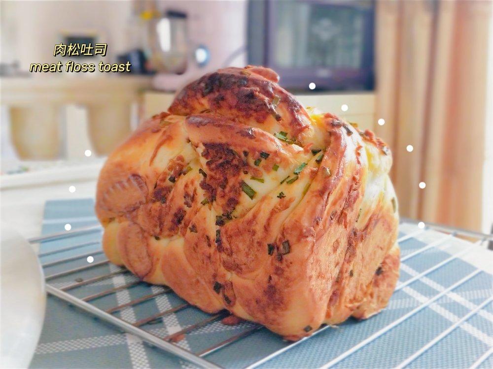 香葱肉松手撕吐司
