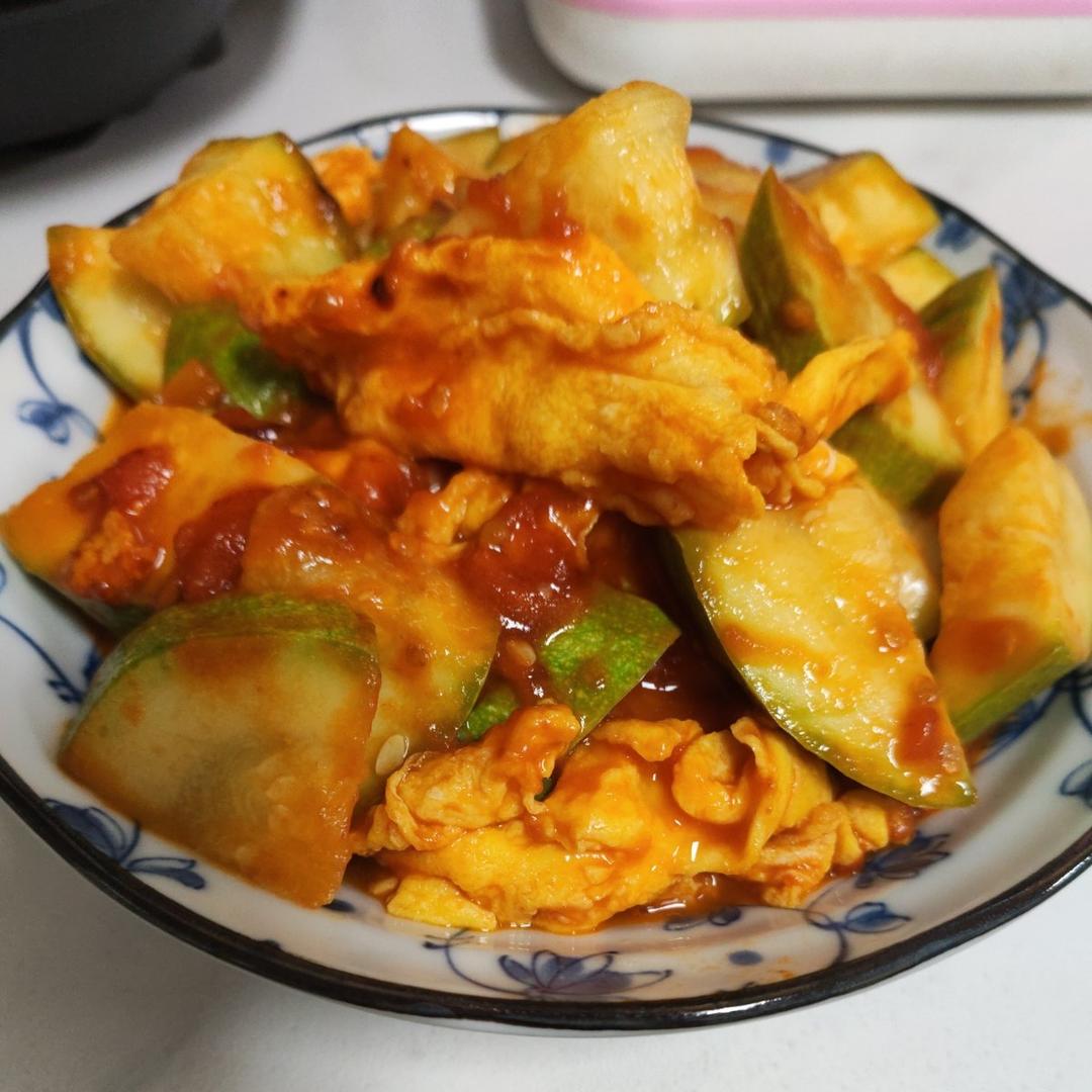 西葫芦炒鸡蛋