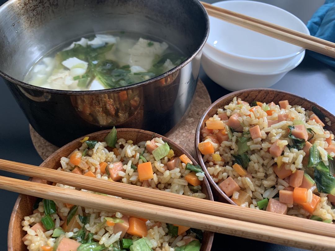 金沙炒饭（咸蛋黄炒饭）
