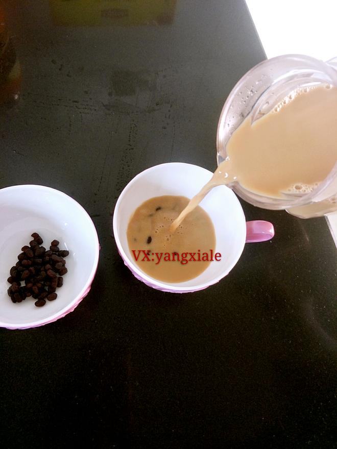 自制港式奶茶（超简单零技巧）的做法