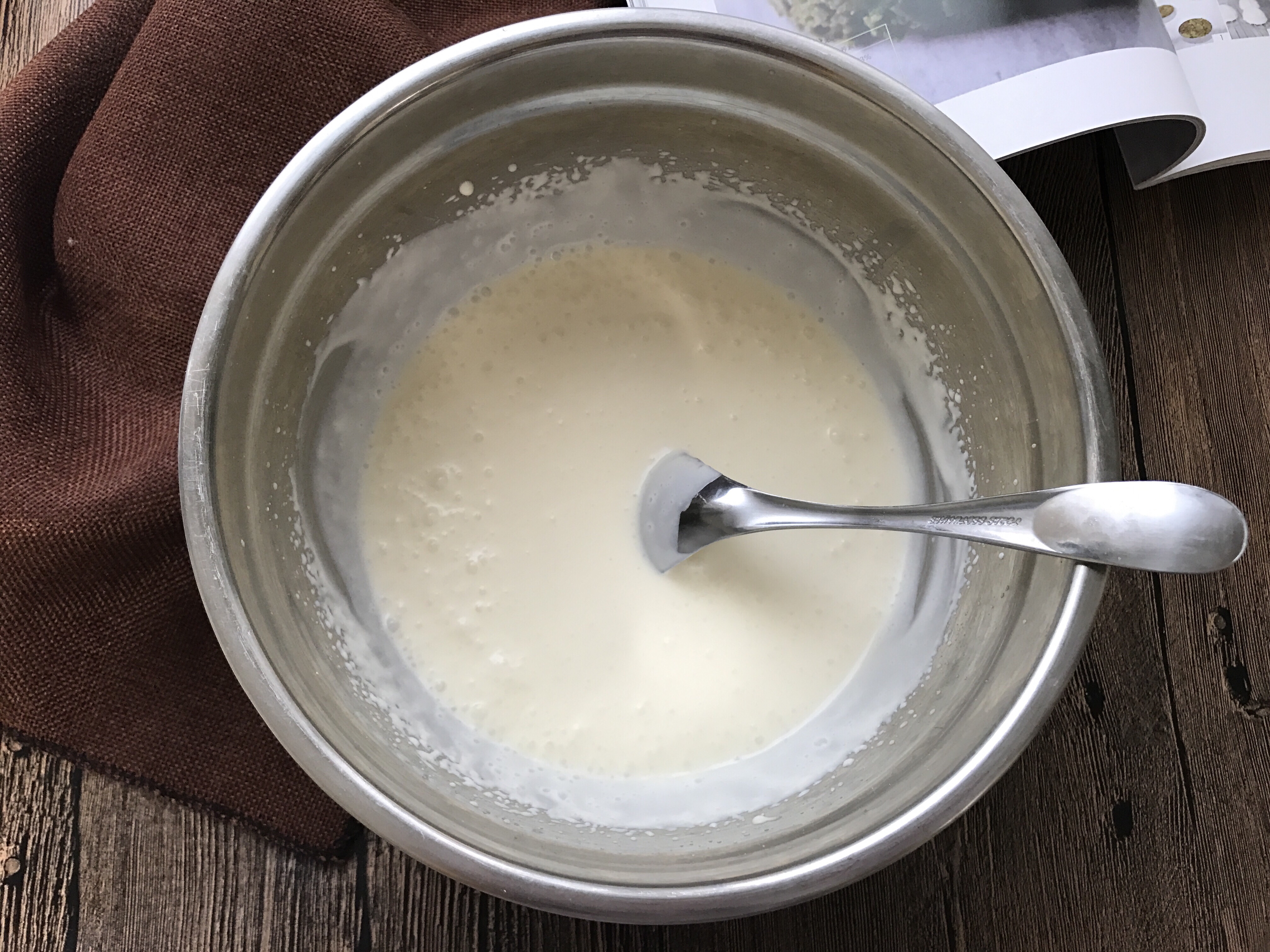 kiri奶油芝士食谱-大理石芝士蛋糕的做法 步骤3