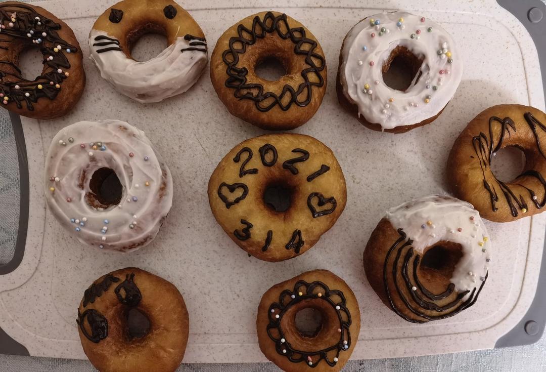 无需烤箱❗️松软香甜❗️比面包还好吃的甜甜圈