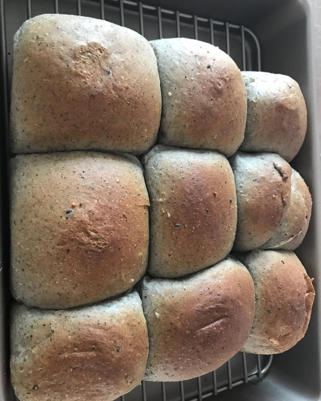 黑芝麻核桃吐司面包