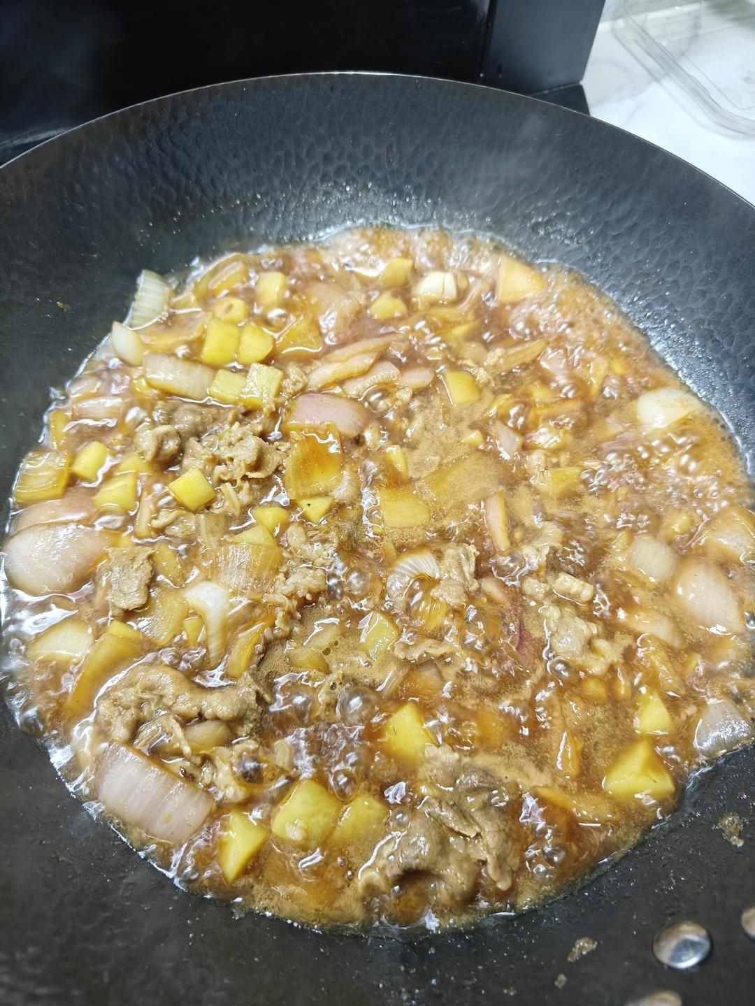 好吃到舔碗底的土豆肥牛拌饭