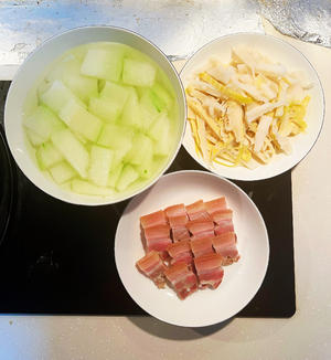 咸肉扁尖冬瓜汤的做法 步骤5